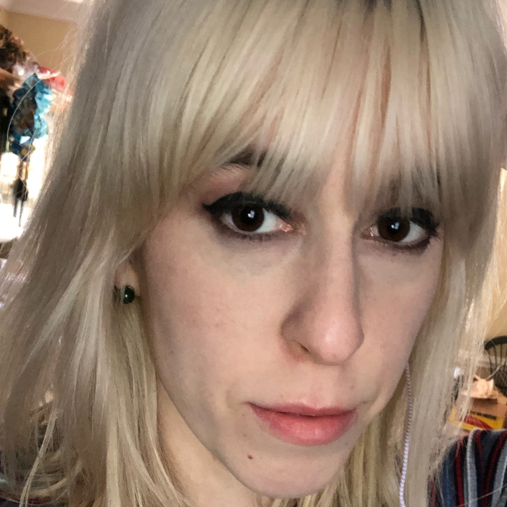 Meet your Posher, Taylor